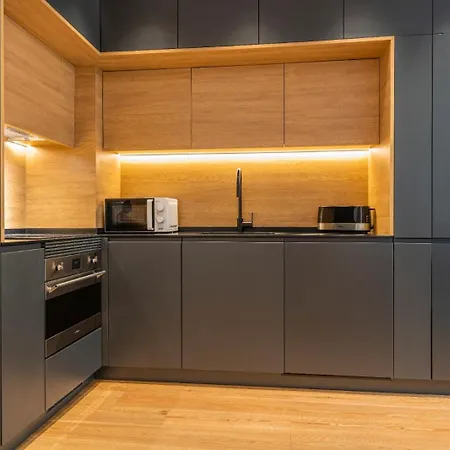 First Avenida شقة Lisboa